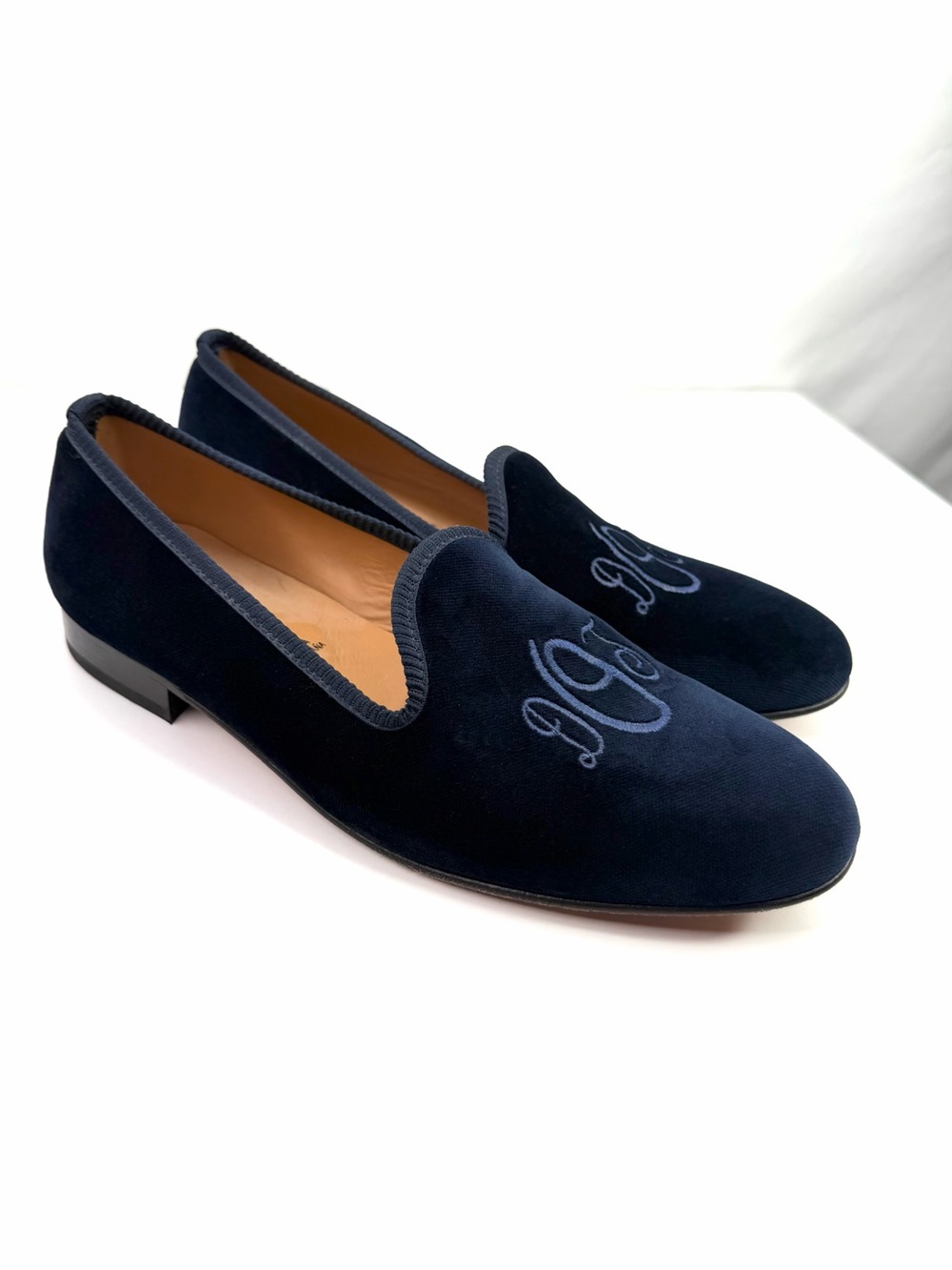 Del Toro Blue Navy Velvet Monogram Embroidered Loafers